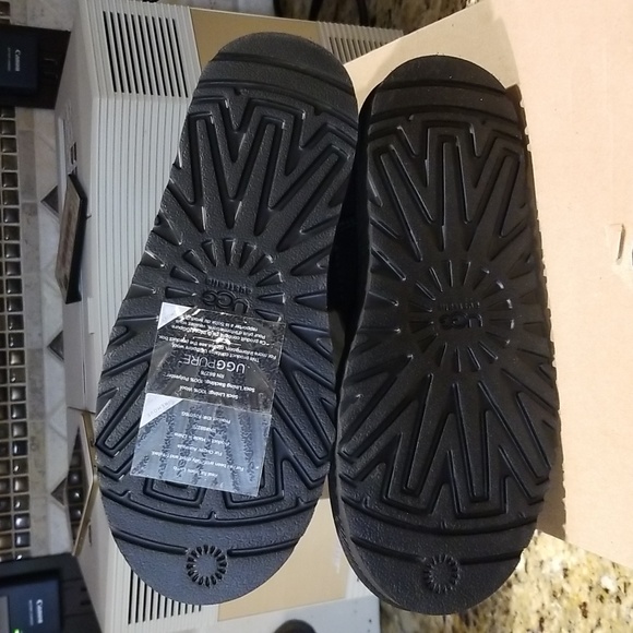 Ugg Classic boots - Picture 7 of 7